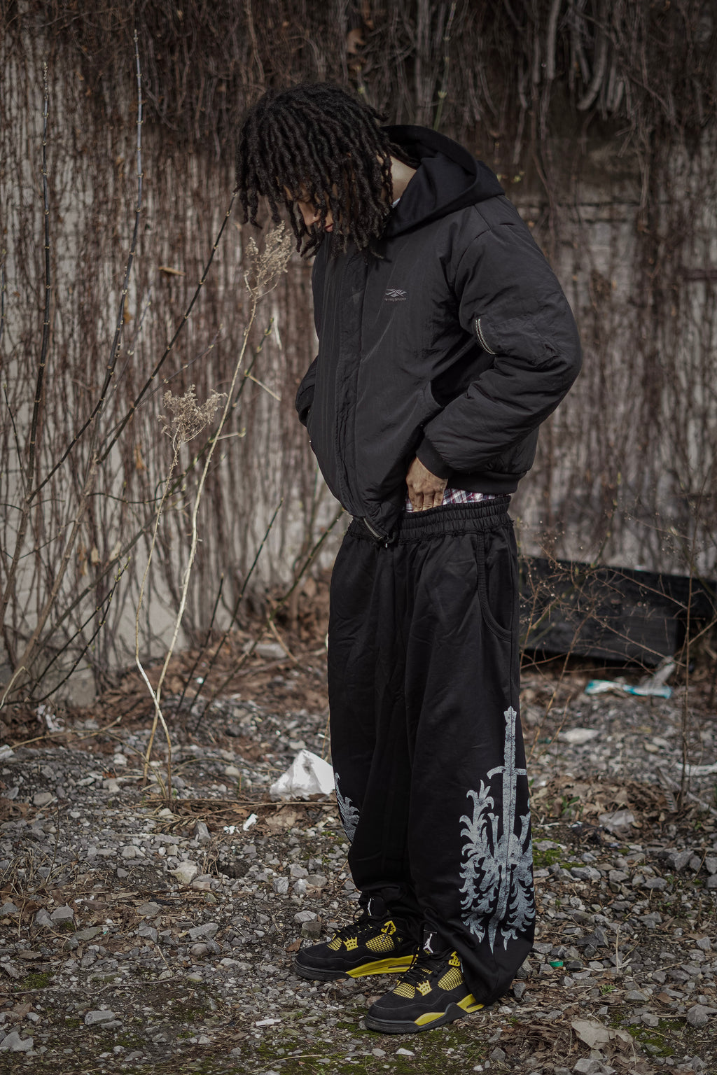 Trill Crest Sweats